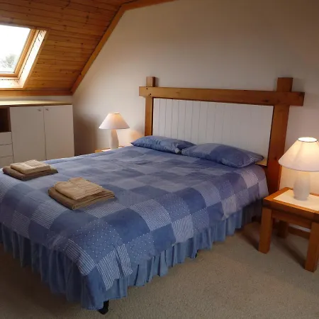 בית נופש Balinskelligs Holiday Homes No 5 *