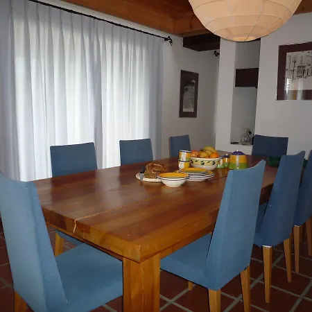 בית נופש Balinskelligs Holiday Homes No 5 *
