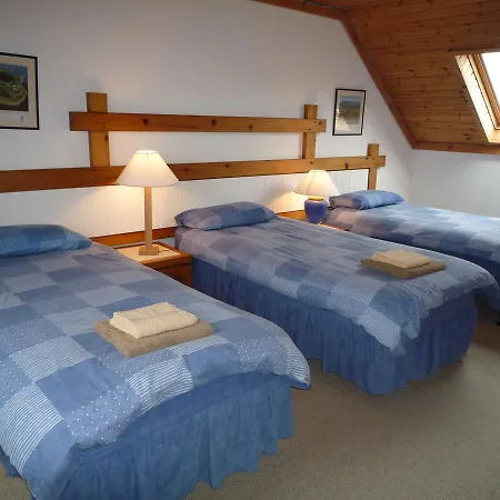 בית נופש Balinskelligs Holiday Homes No 5 *